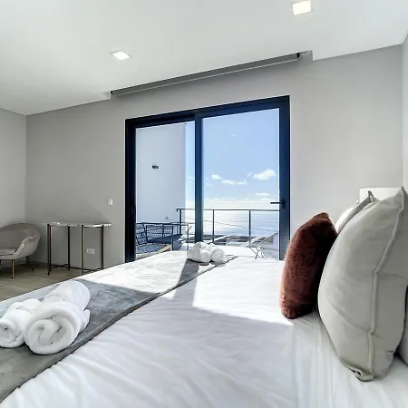 Villa De La Ponte By Atlantic