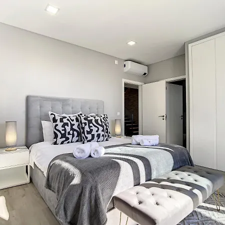 De La Ponte By Atlantic Vila *