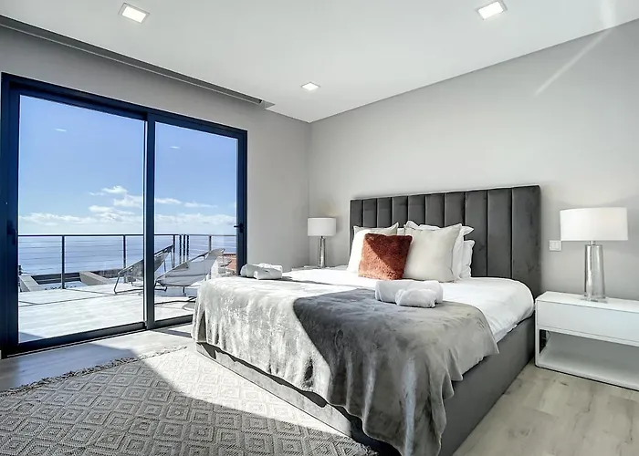 De La Ponte By Atlantic *