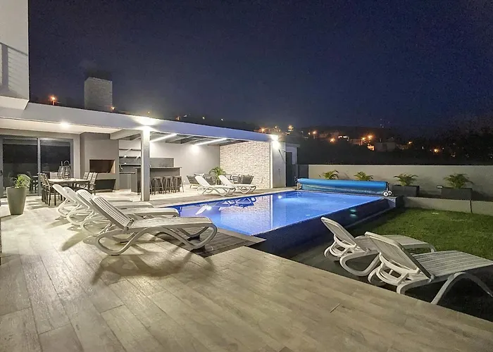 De La Ponte By Atlantic Vila *