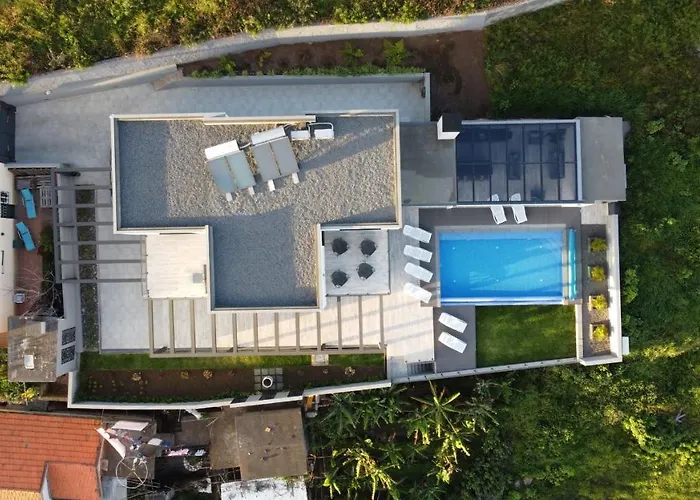 Vila De La Ponte By Atlantic